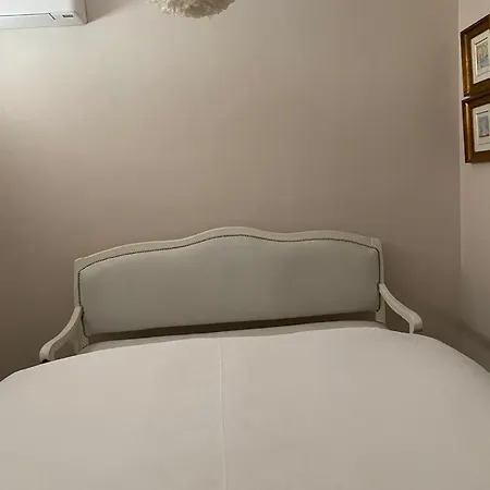 Apartment Spacieux Et Cosy Champs Elysees Arc De Triomphe